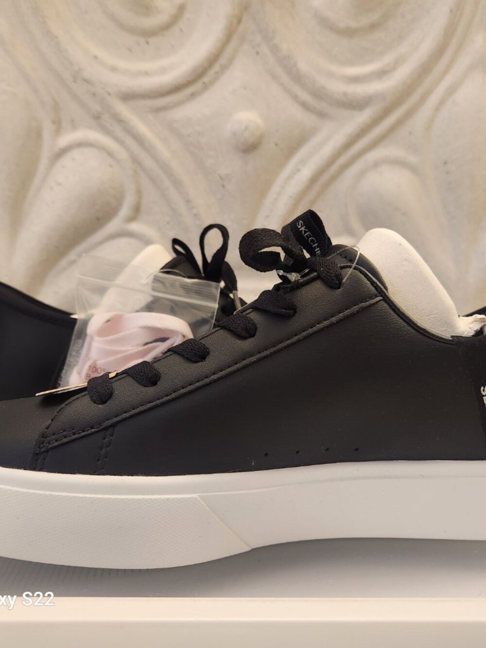 Skechers SN185008 Black Slip In Lace Up Sneakers. NWT. Size 9.5 - Picture 3 of 10